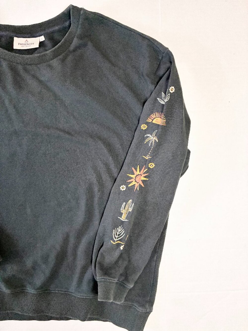 Passenger Chica Oversized Graphic Crewneck Sweatshirt Organic Cotton - L - Black